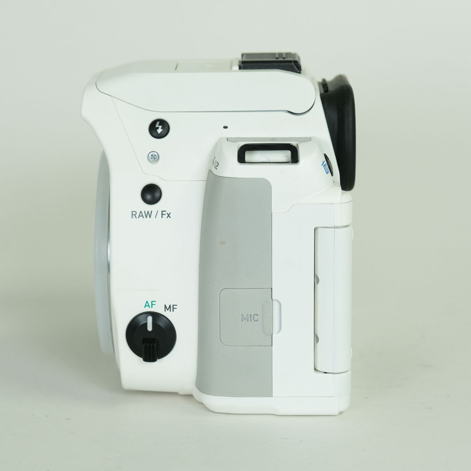 良品！ PENTAX K-S2 ボディ PENTAX K-S2 ボディ 中古価格比較 - 価格.com