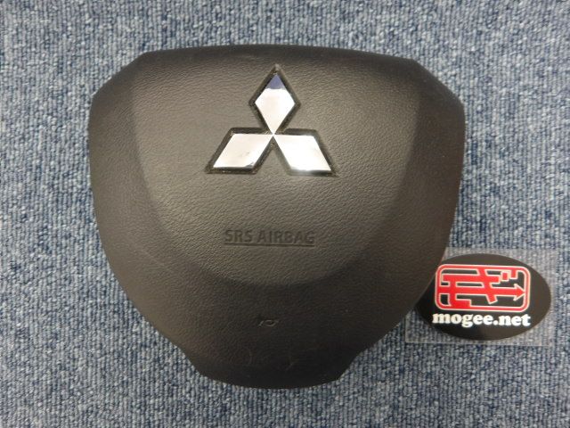 9GE1008 JH6 三菱 デリカD:2 MB36S ハイブリッド MZ ホーンパット・エアバックカバー・ホーンパッド・エアバッグカバー