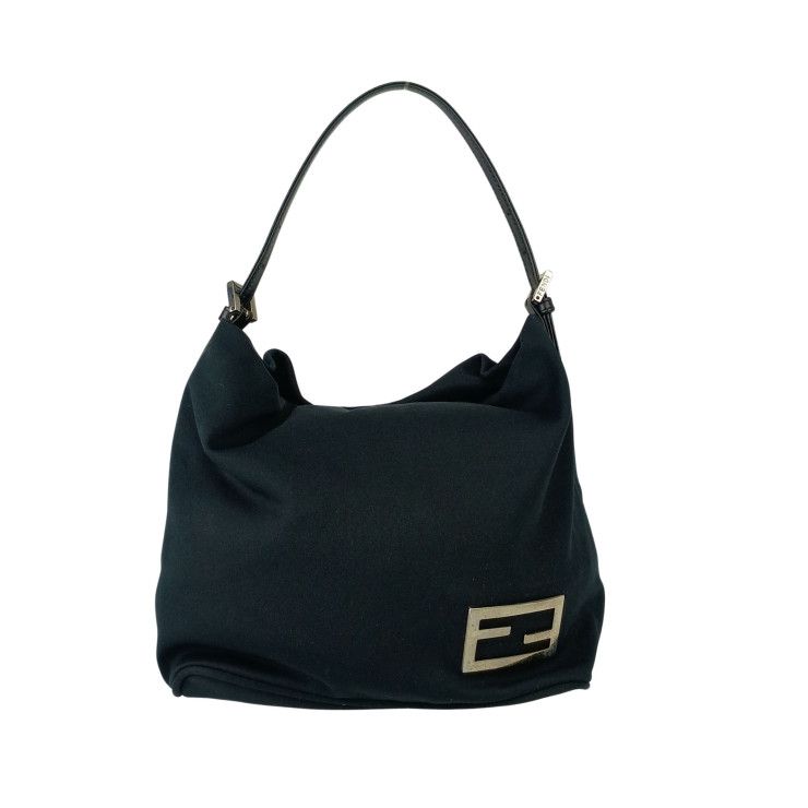 【美品】フェンディ　ハンドバッグ　マンマバケット　FF　シルバー金具　ブラック FENDI フェンディ ハンドバッグ マンマバケット ワンショルダーバッグ