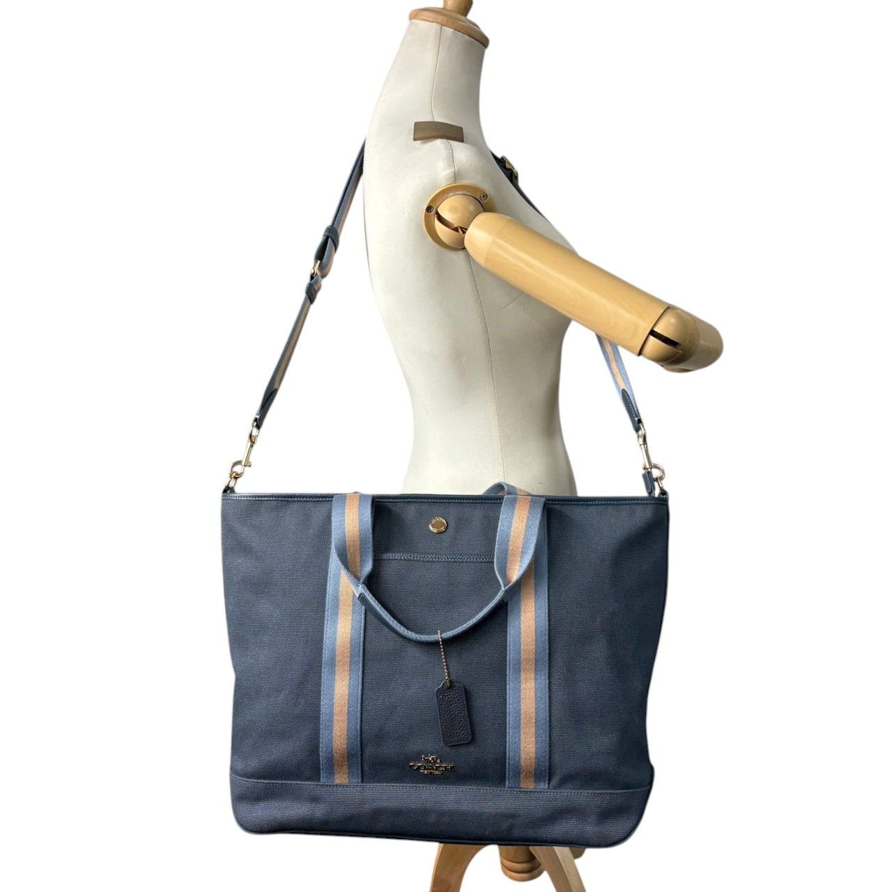 ✨美品✨コーチ　ボディバッグ　ショルダーバッグ 2way 馬車金具　レザー　青 極美品】コーチ COACH 2WAY トートバッグ ショルダーバッグ キャンバス