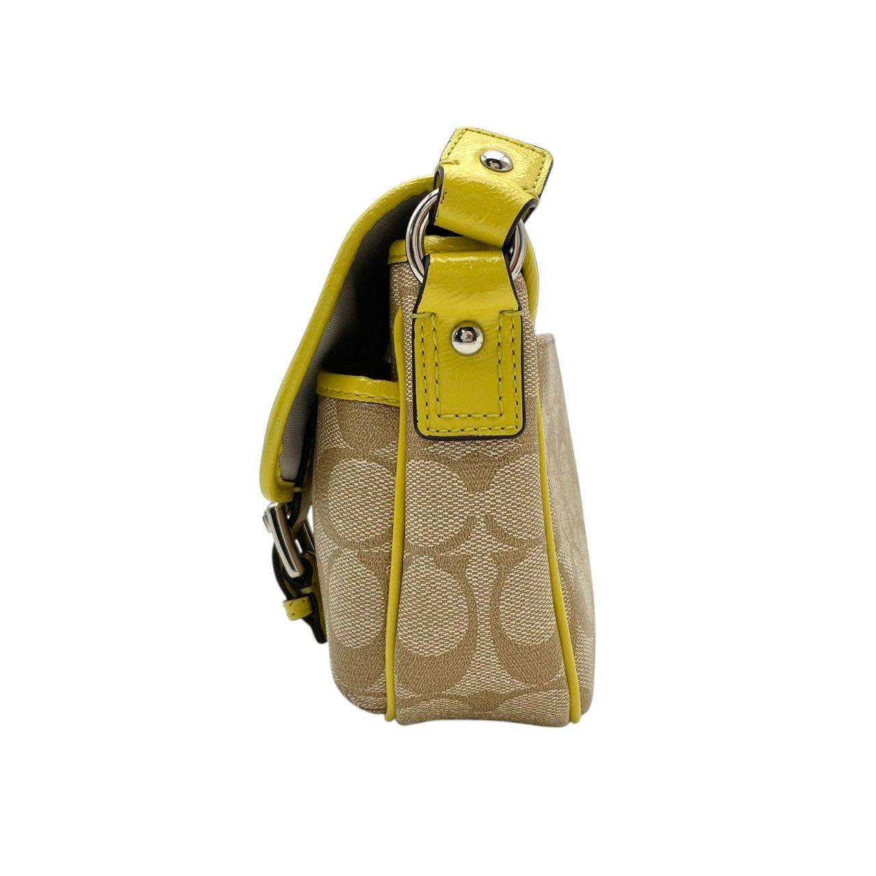 美品 COACH コーチ ショルダーバッグ ベージュ イエロー シグネチャー 