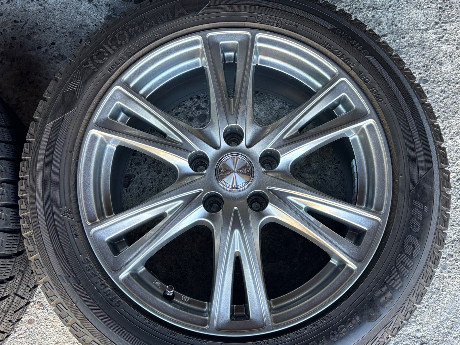 215/55R17 YOKOHAMA/ヨコハマ iG50PLUS クラウン外し - メルカリ 215/55R17 YOKOHAMA/ヨコハマ iG50PLUS クラウン外し - メルカリ