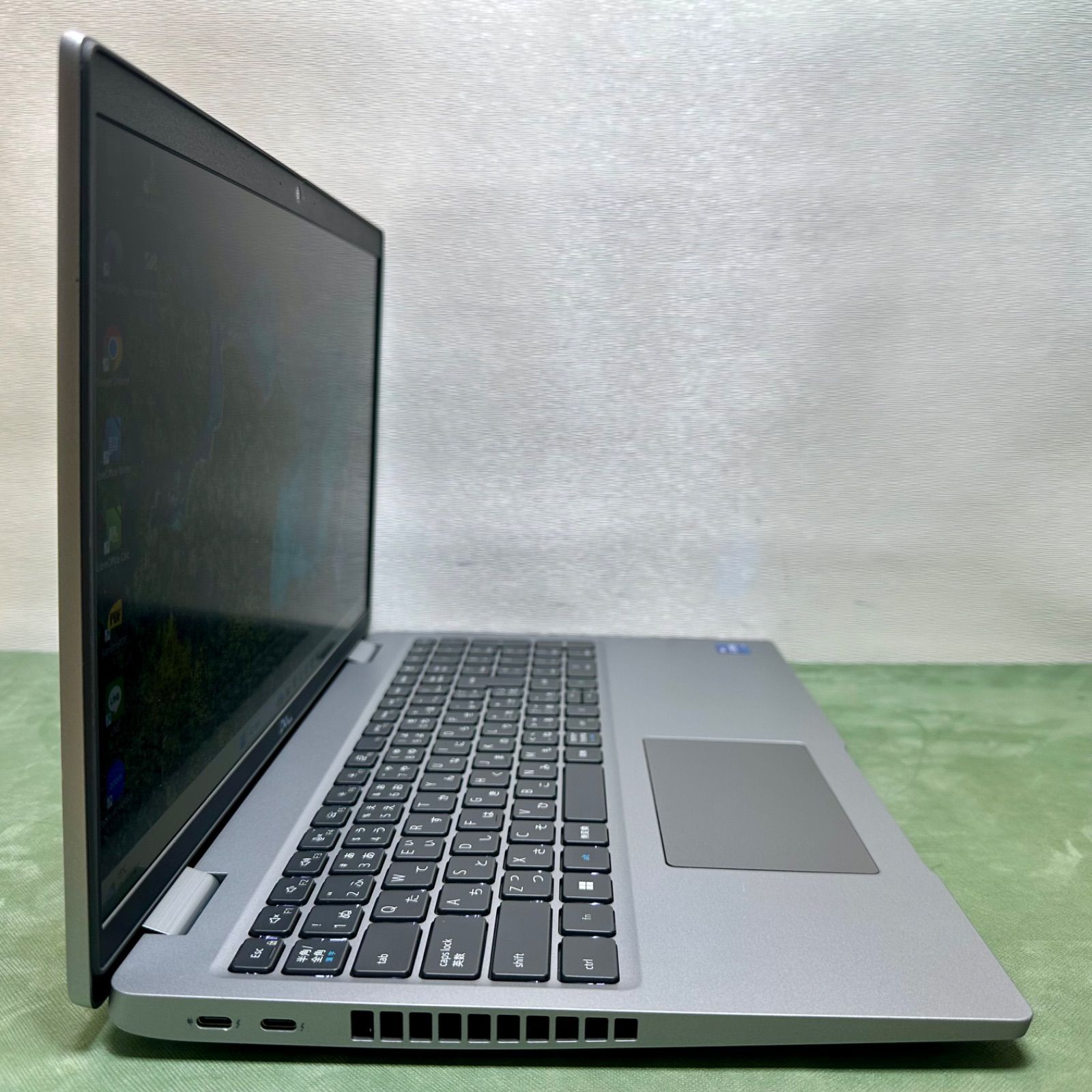 DELL Latitude 5530 Core i7 第12世代 16GB/256GB SSD - メルカリ