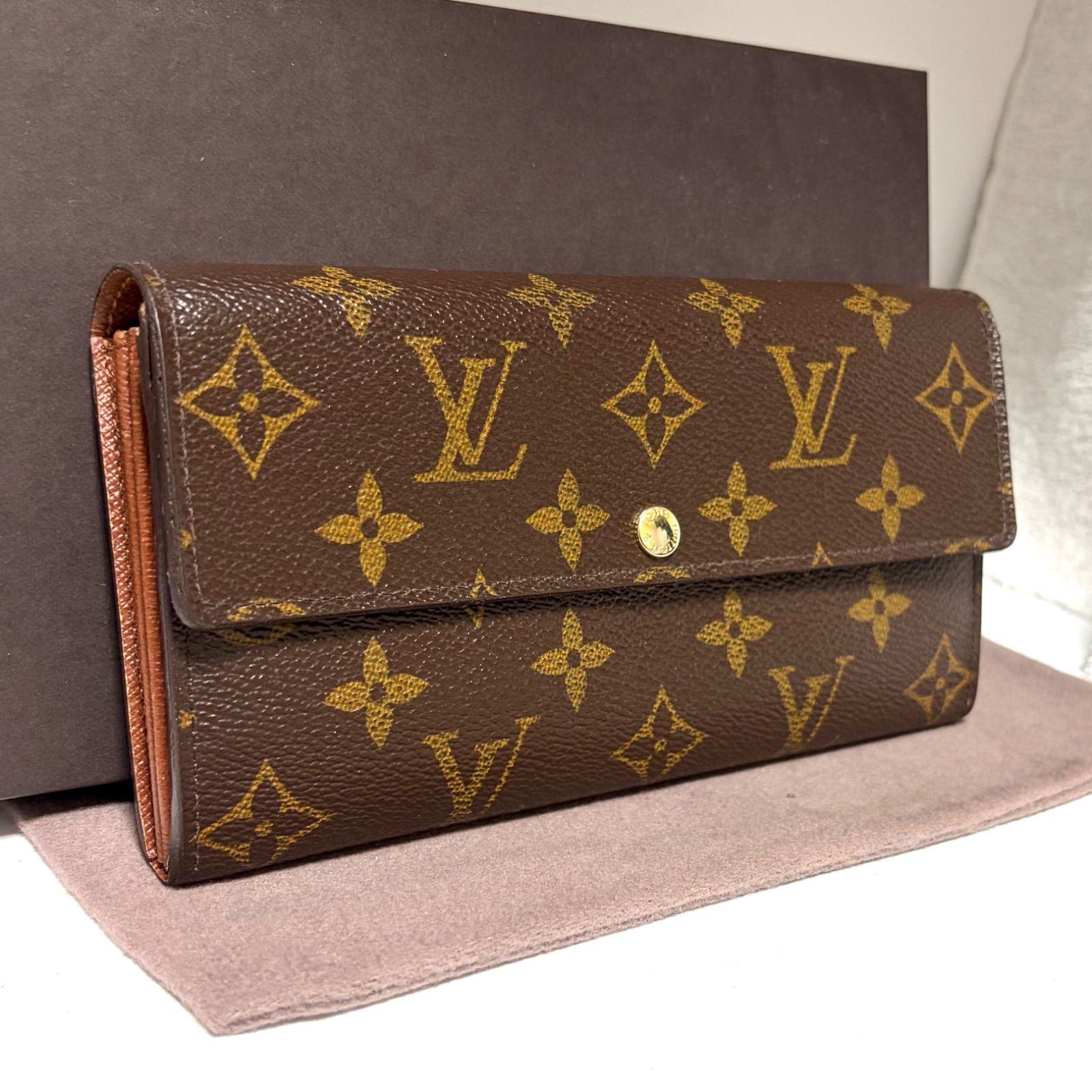 d15 ポルトフォイユ サラ 旧型 Louis Vuitton ルイ ヴィトン 2つ 折り