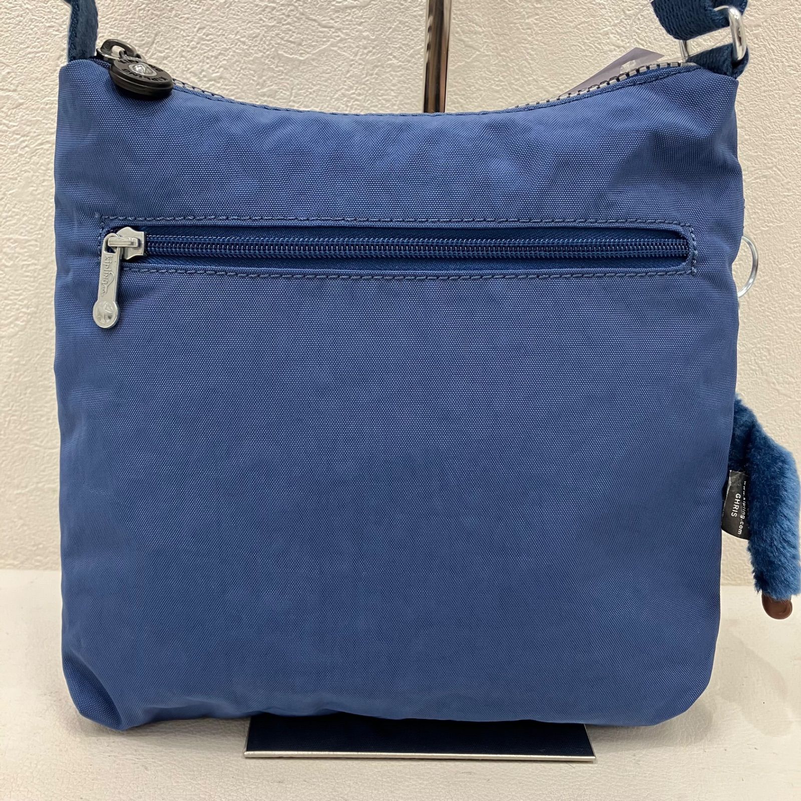 2685 KIPLING キプリング ショルダーバッグ 斜めがけ 紐調節可能 