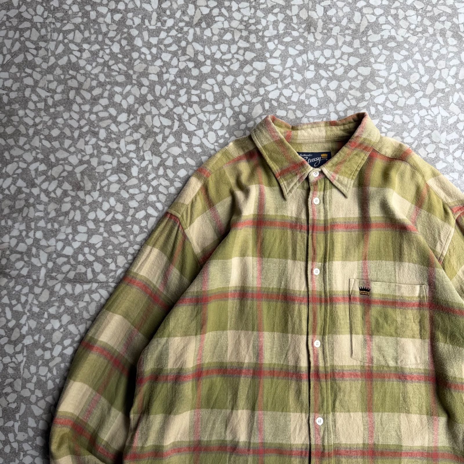 STUSSY / 90’s- flannel shirt size XL オールドステューシー　フランネルシャツ　長袖　シャドーチェック　ストリート　sk8 オンブレ　オールシーズン　オーバーサイズ　羽織