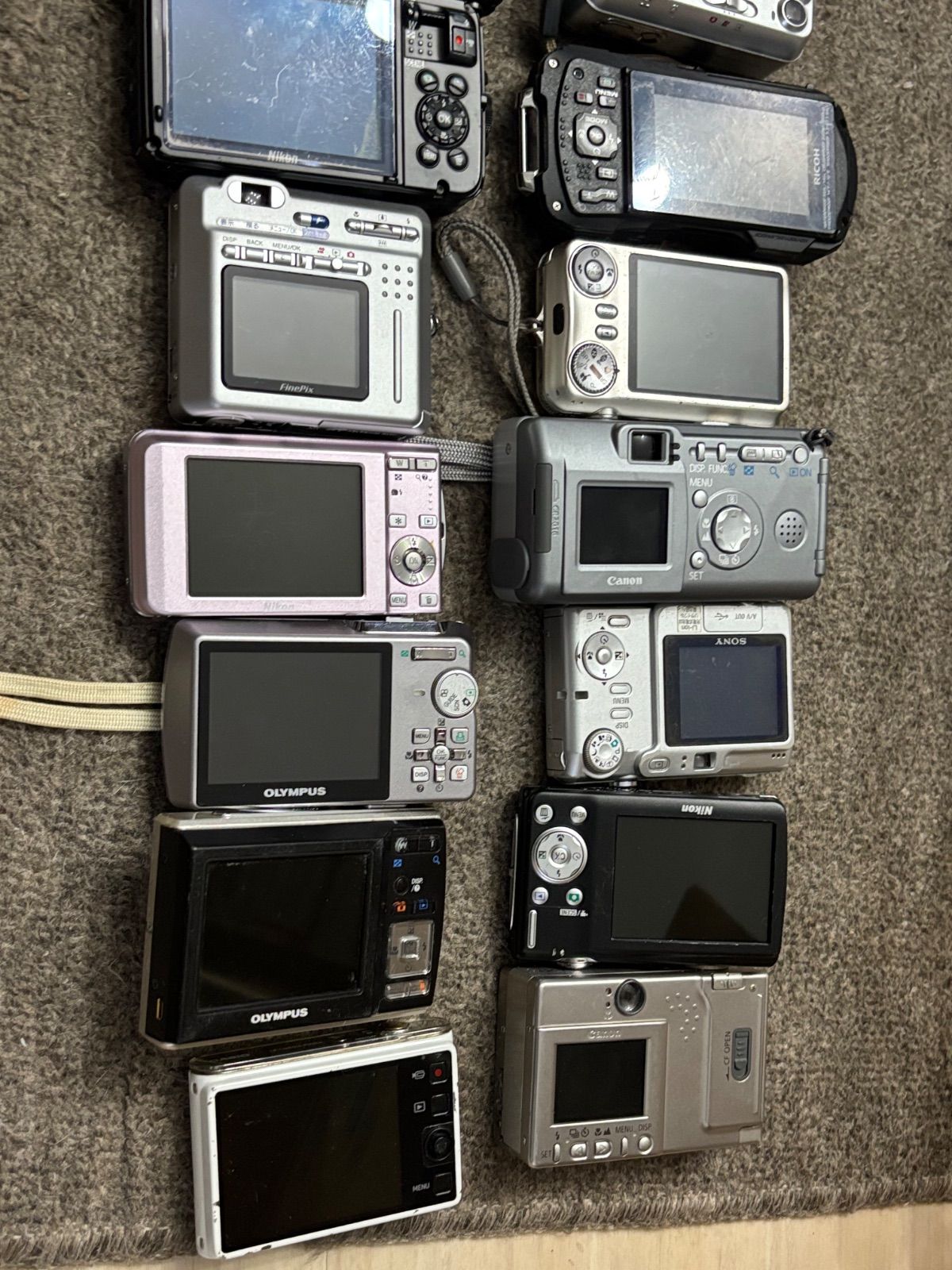 コンパクトデジタルカメラ ジャンク まとめ 26040679 - メルカリ
