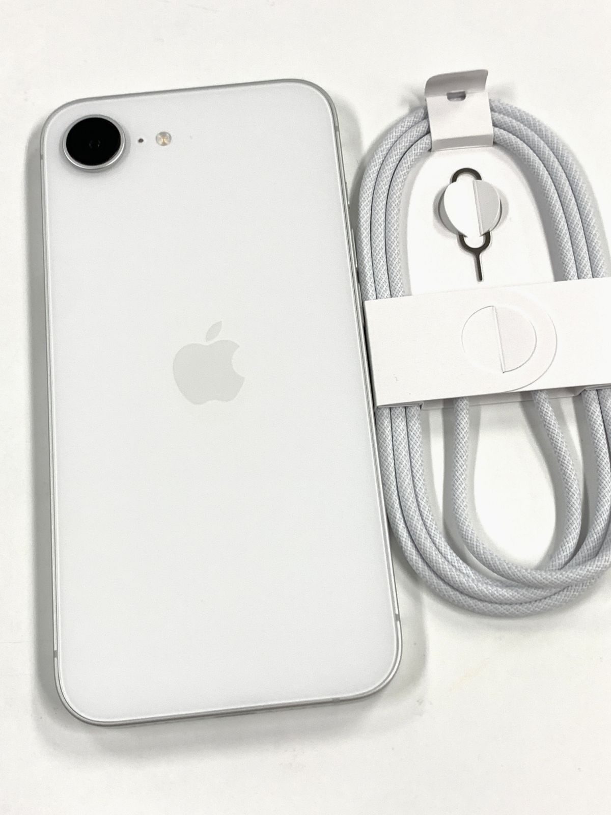 未使用 電池100%SIMフリー iPhone16e 128GB ホワイト - メルカリ 未使用 電池100%SIMフリー iPhone16e 128GB ホワイト - メルカリ