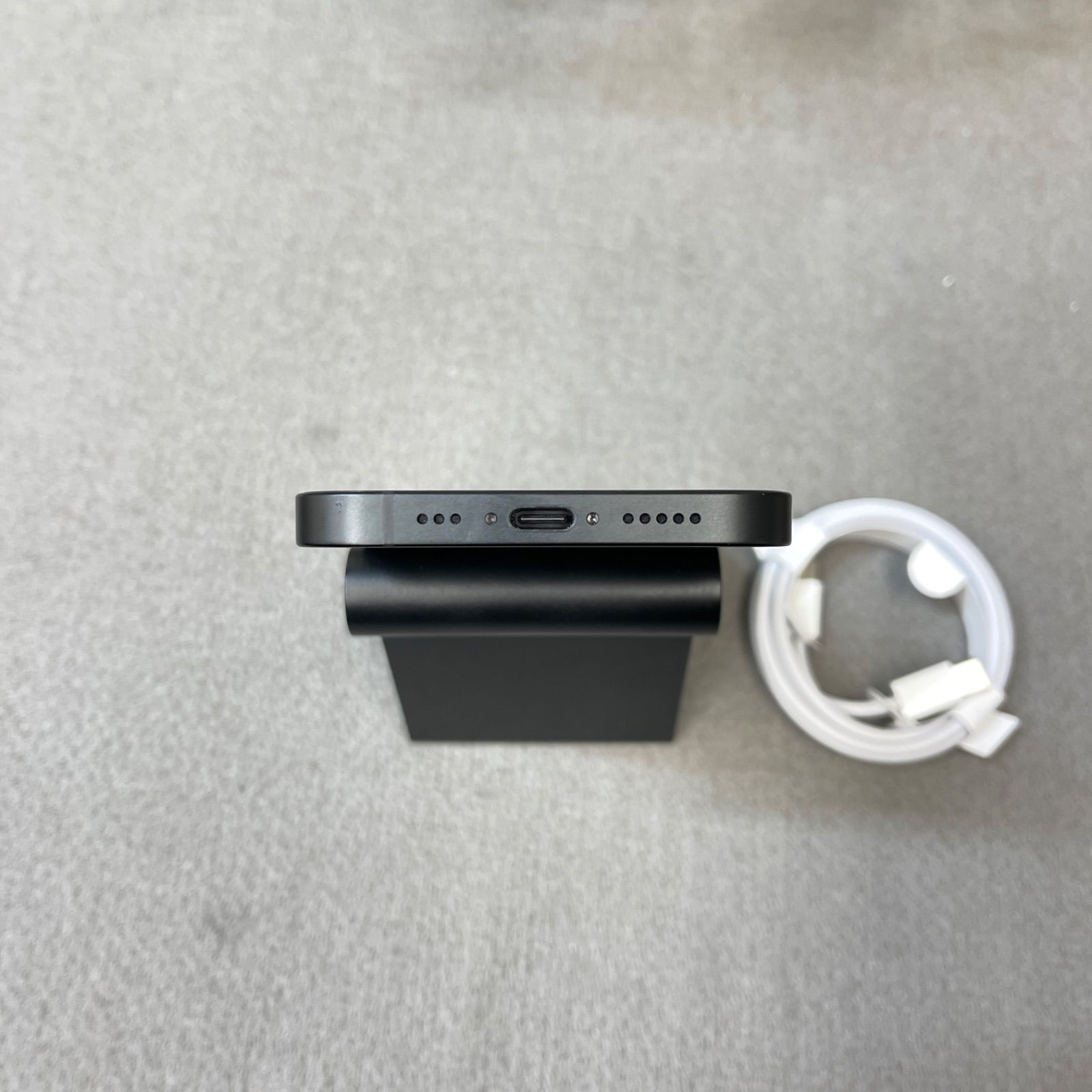 128GB 16e iPhone バッテリー100% 16e｜128GB｜SIMフリー ブラック 