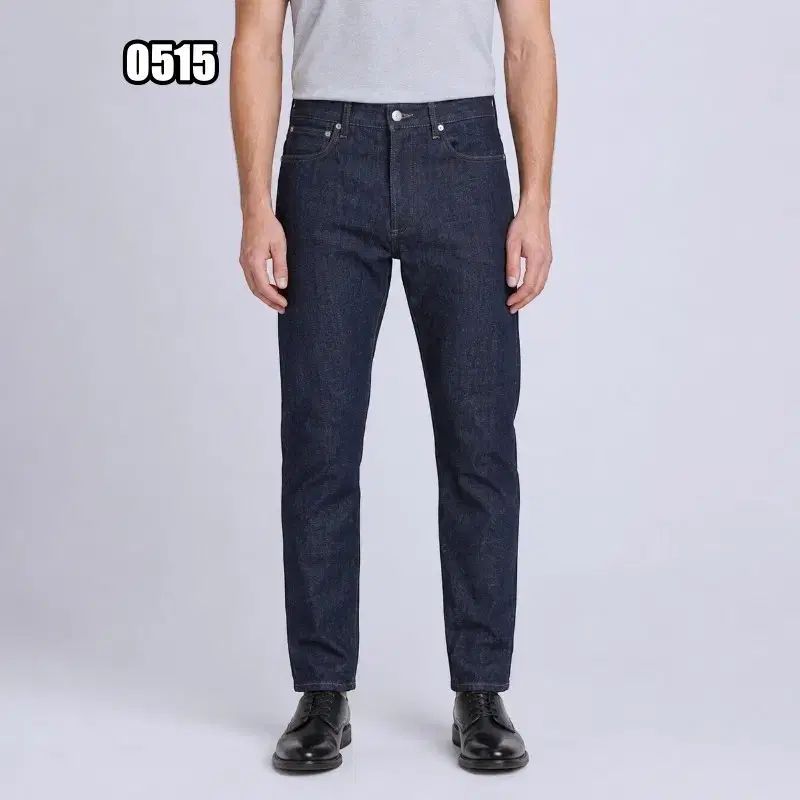 29) A.P.C. プチ ニュースタンダード セルビッジ デニム パンツ