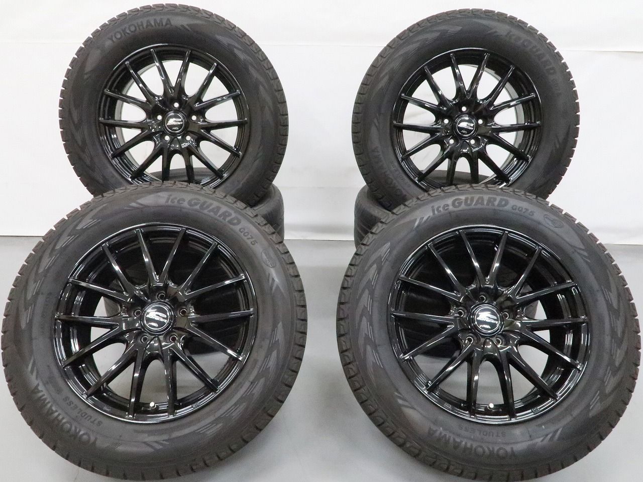 T32系 エクストレイル CX-5 CX-8 等に 4本 SCHNEIDER 17インチ 7J +48 