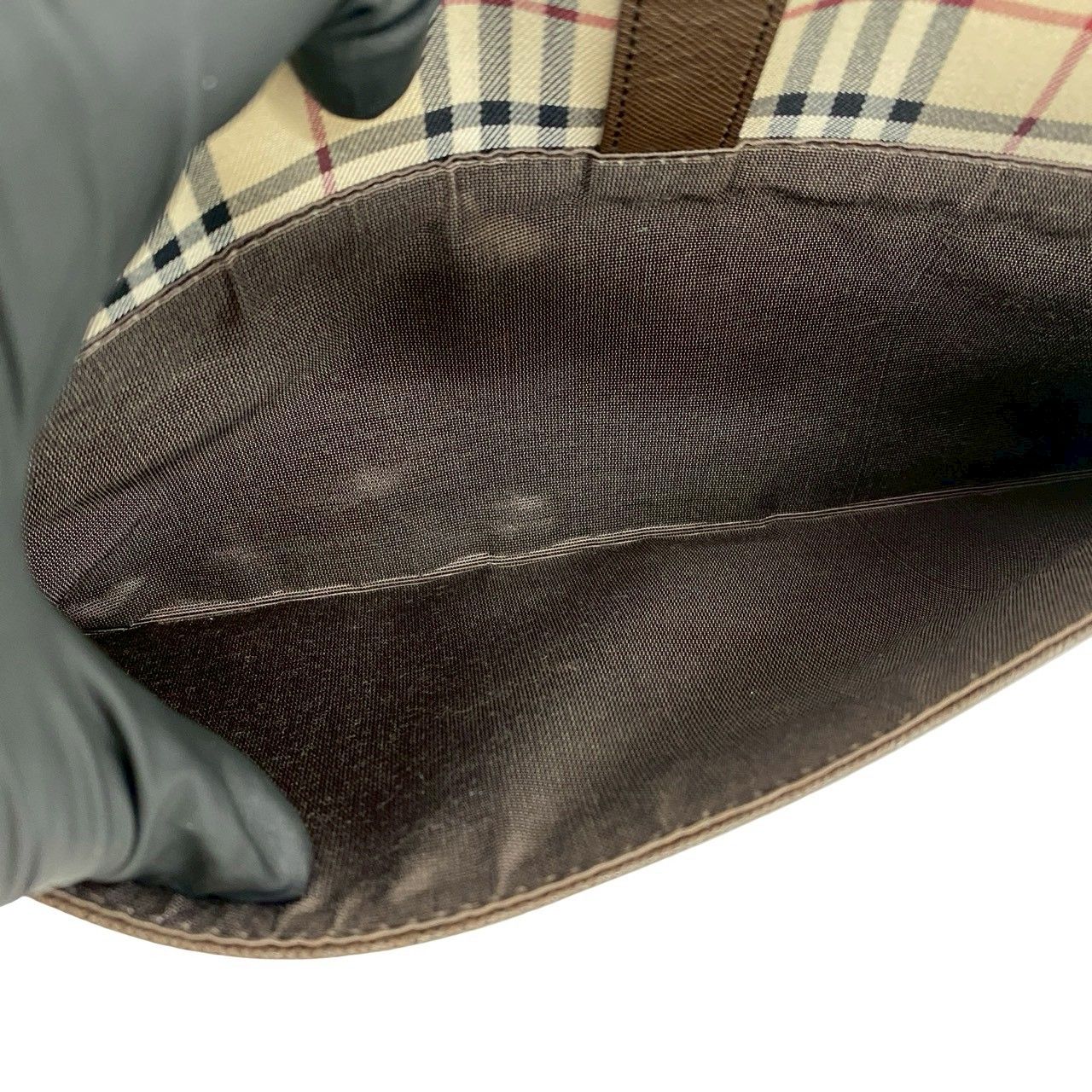 未使用品 BURBERRY バーバリー チェック柄 レザー ハンドバッグ 2026年 