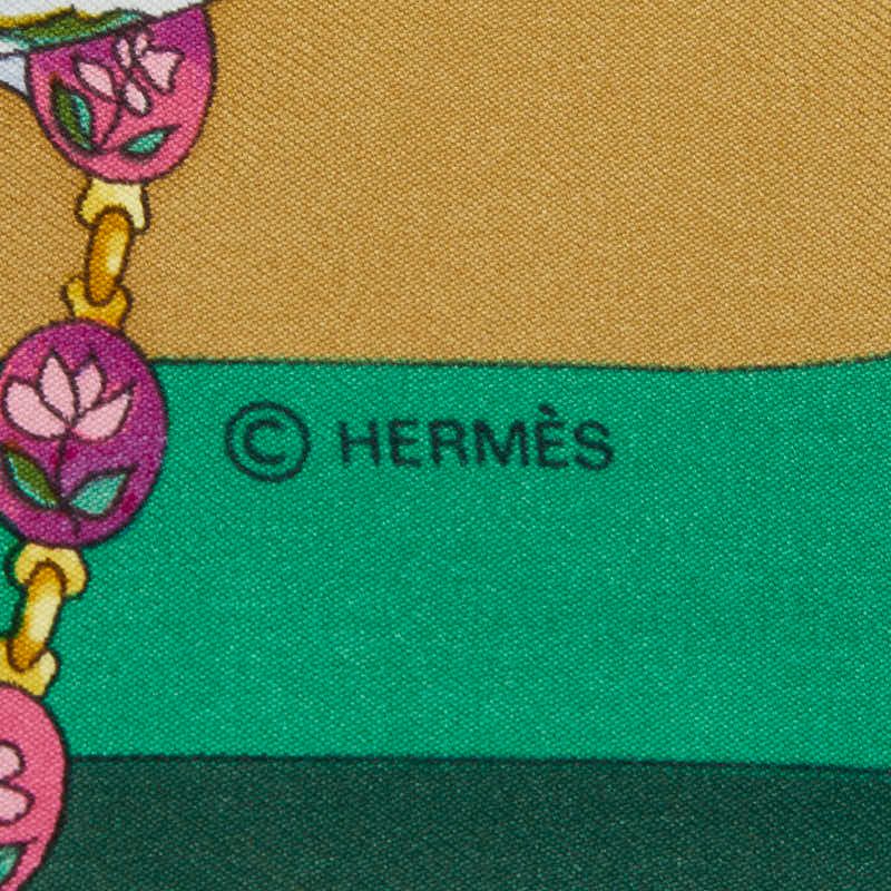 エルメス カレ90 Parmi les fleurs je compte les heures 花の中で