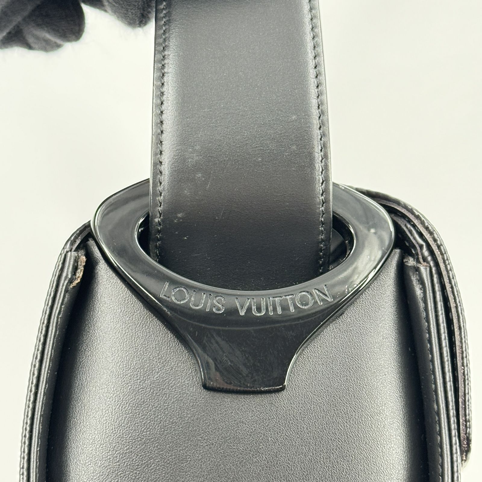 LOUIS VUITTON エピ ノクターン PM ブラック ショルダーバッグ M52182 