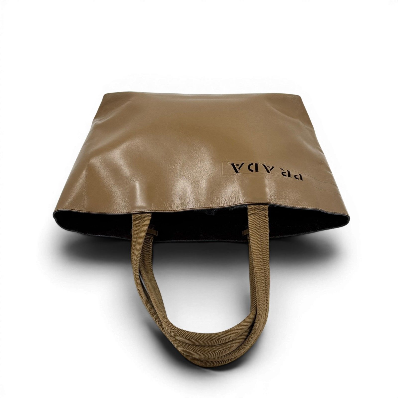 PRADA ヴィンテージ カッティングロゴ ブラウン レザー トート 