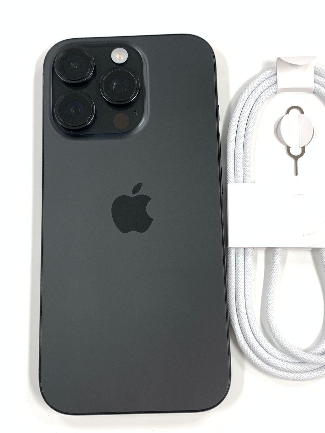 iPhone16 Pro 128GB ブラックチタニウム【電池99%】SIMフリー - メルカリ