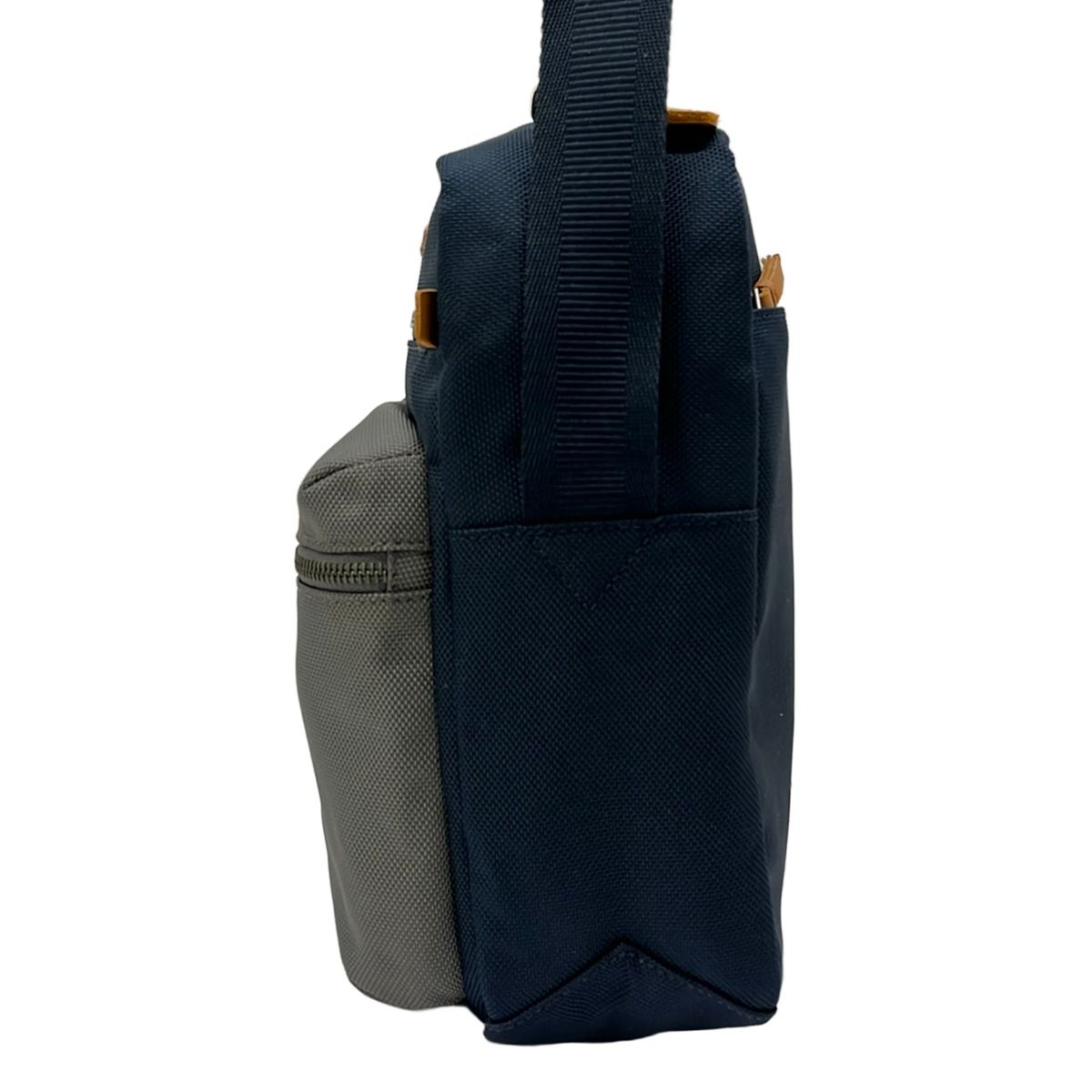 TUMI(トゥミ) ショルダーバッグ - ダークネイビー×グレー×ブラウン 