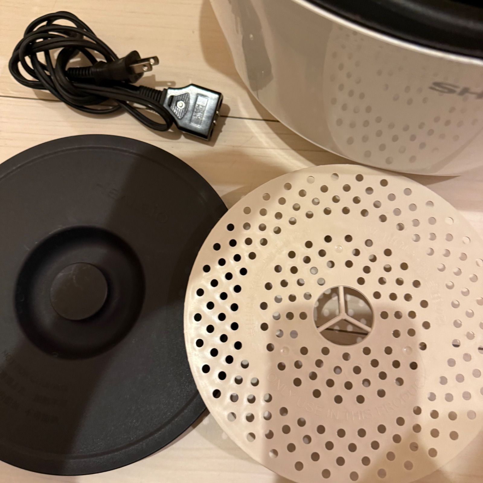 【新品未開封】 SHARP KN-HW24F-W SHARP - 新品未開封 KN-HW24F-W ヘルシオ ホットクック SHARPの通販 by
