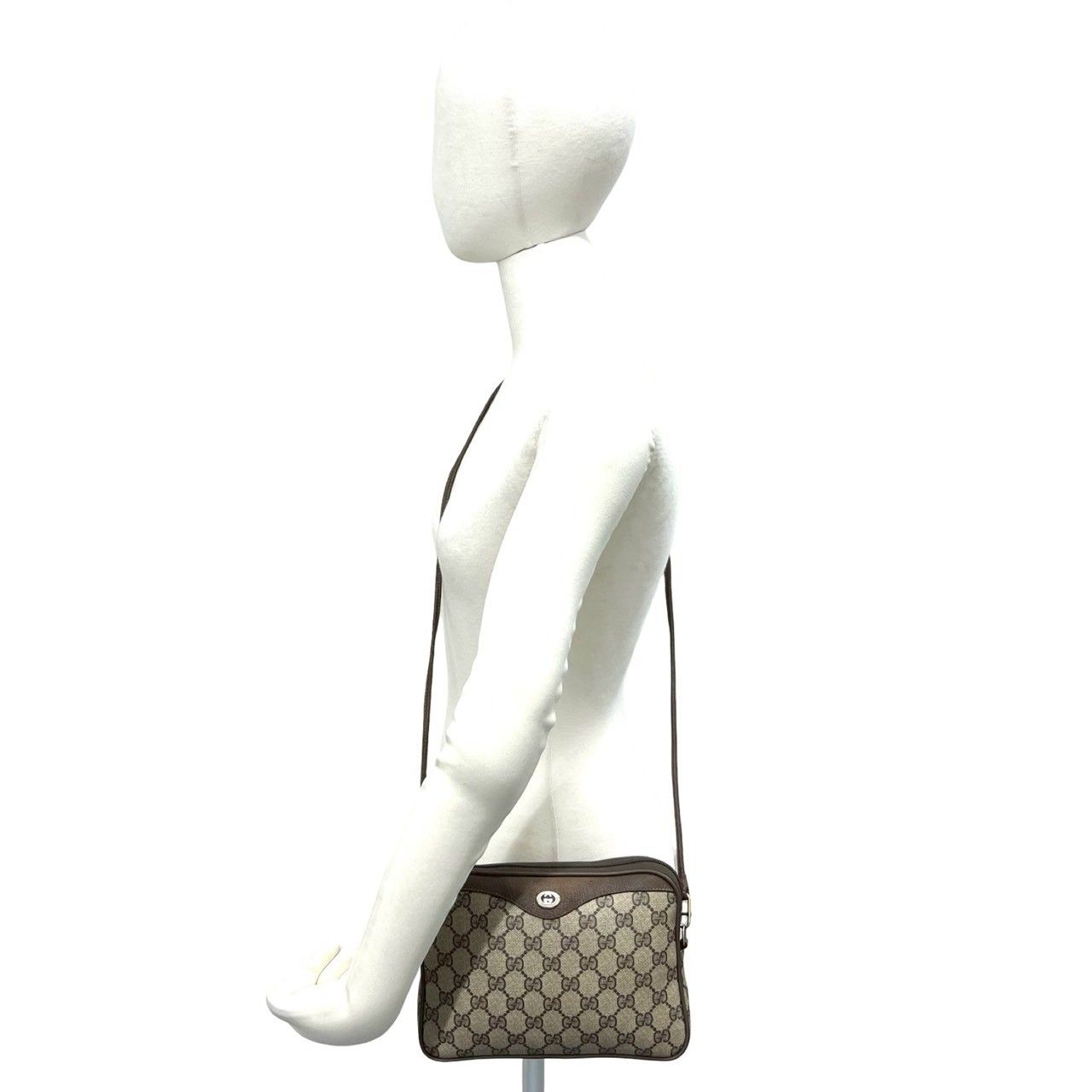 極 美品 GUCCI グッチ オールドグッチ ヴィンテージ GG ロゴ金具