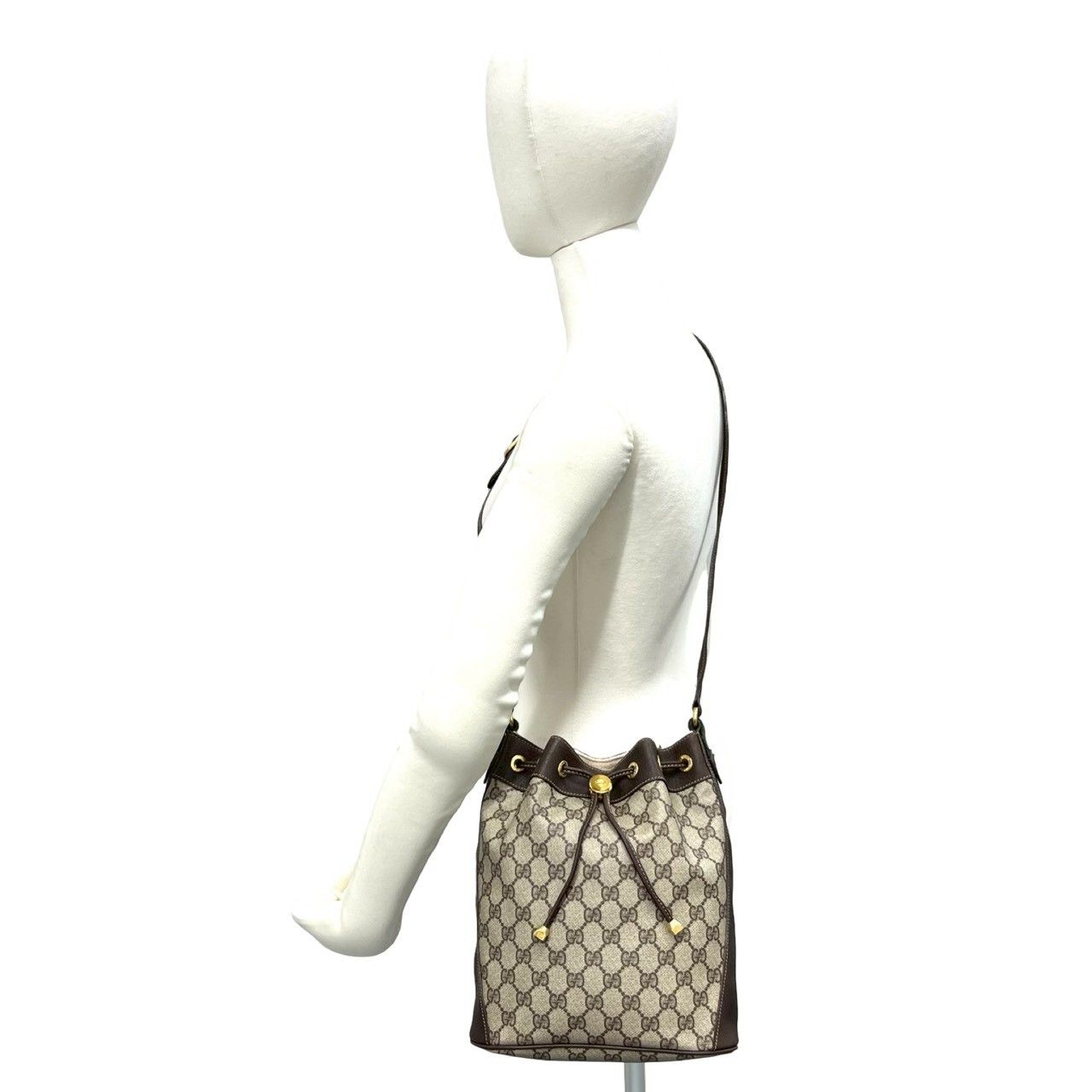 極 美品 GUCCI グッチ オールドグッチ シェリーライン GG ロゴ 金具 