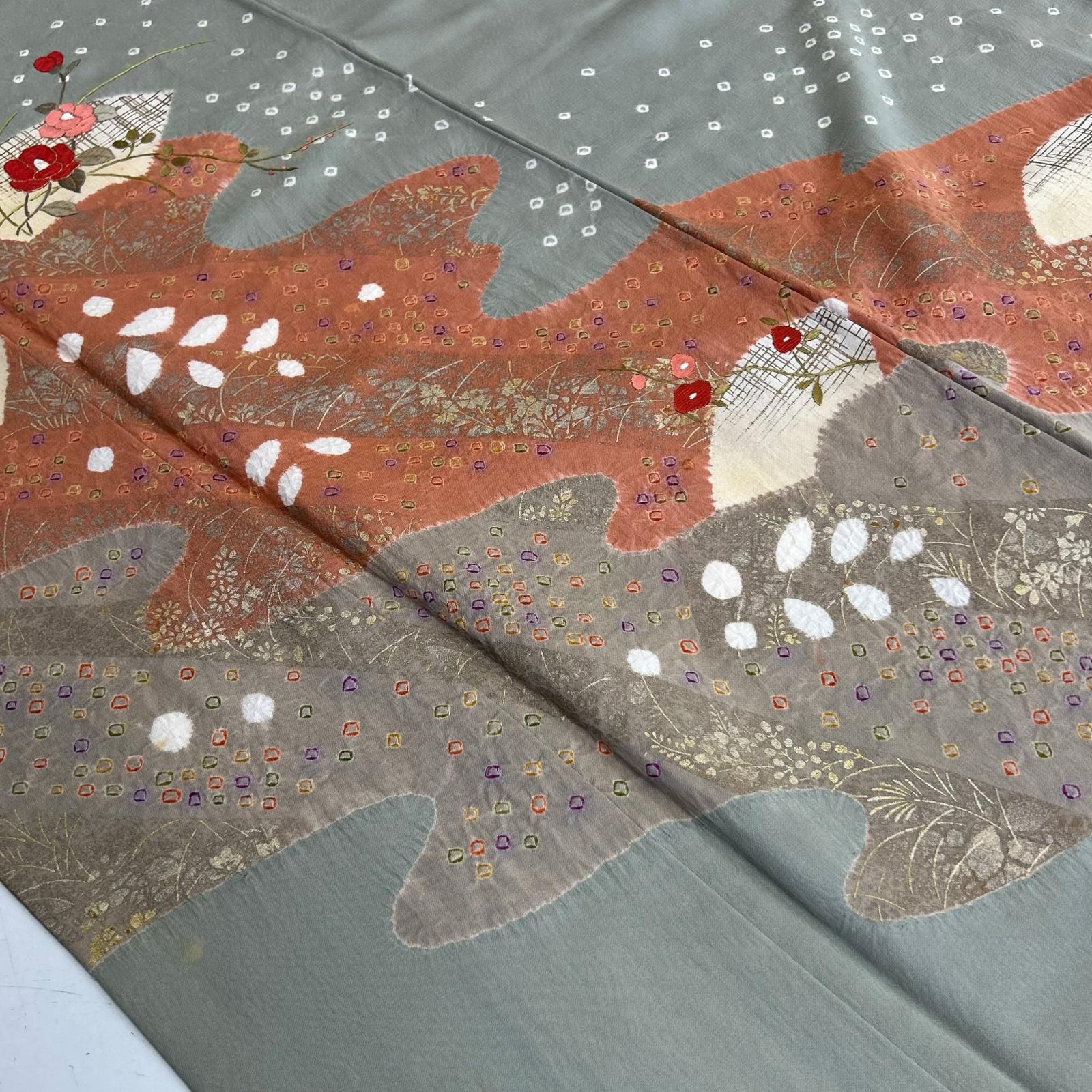 付下げ 正絹 上品な加工 花柄 刺繍 紋無し 袷 着物 MK-8285 - メルカリ