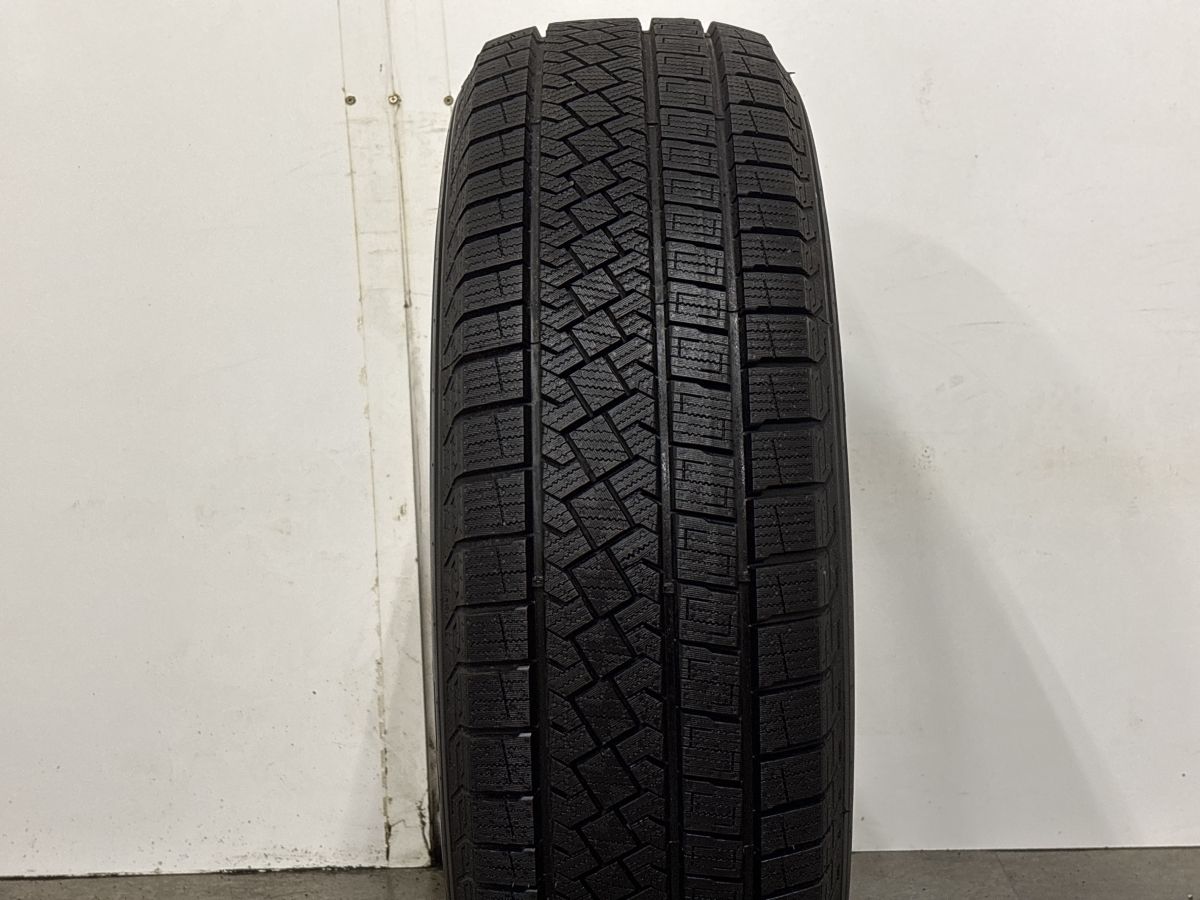 2025年製 超バリ溝】ピレリ アイスゼロアシンメトリコ 215/65R17 1本