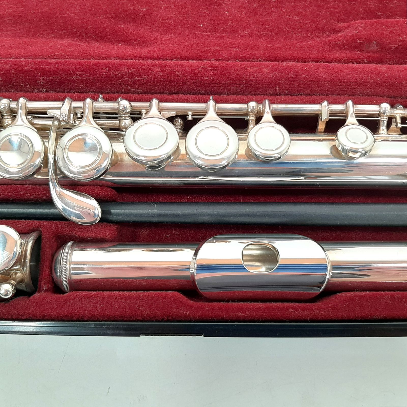 YAMAHA ヤマハ フルート YFL-211SII 銀メッキ 日本製 Eメカニズム付き