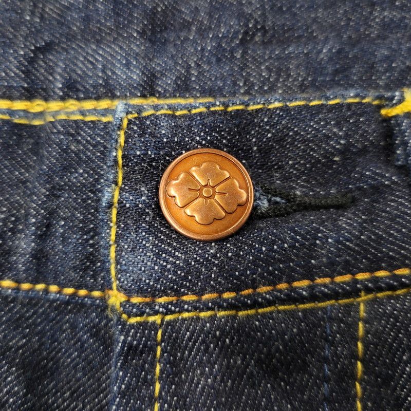 中古品】 EVISU エヴィス PAINT CINCH BACK DENIM PANTS ペイント 中古品】 EVISU エヴィス PAINT CINCH BACK DENIM PANTS ペイント