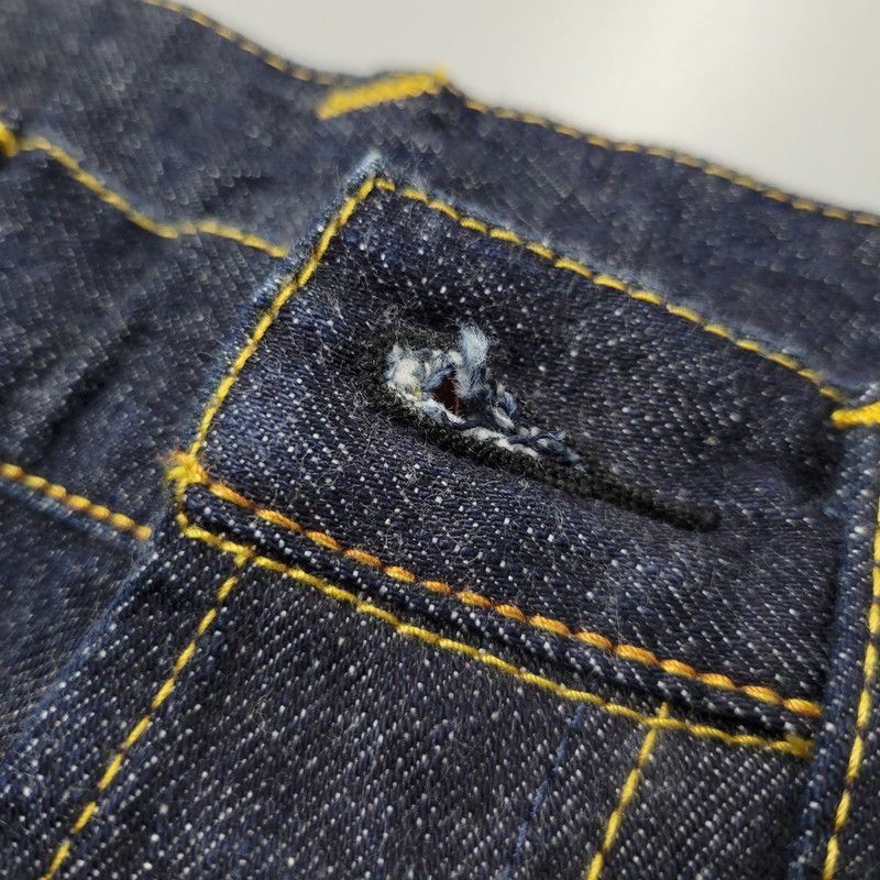 中古品】 EVISU エヴィス PAINT CINCH BACK DENIM PANTS ペイント 中古品】 EVISU エヴィス PAINT CINCH BACK DENIM PANTS ペイント