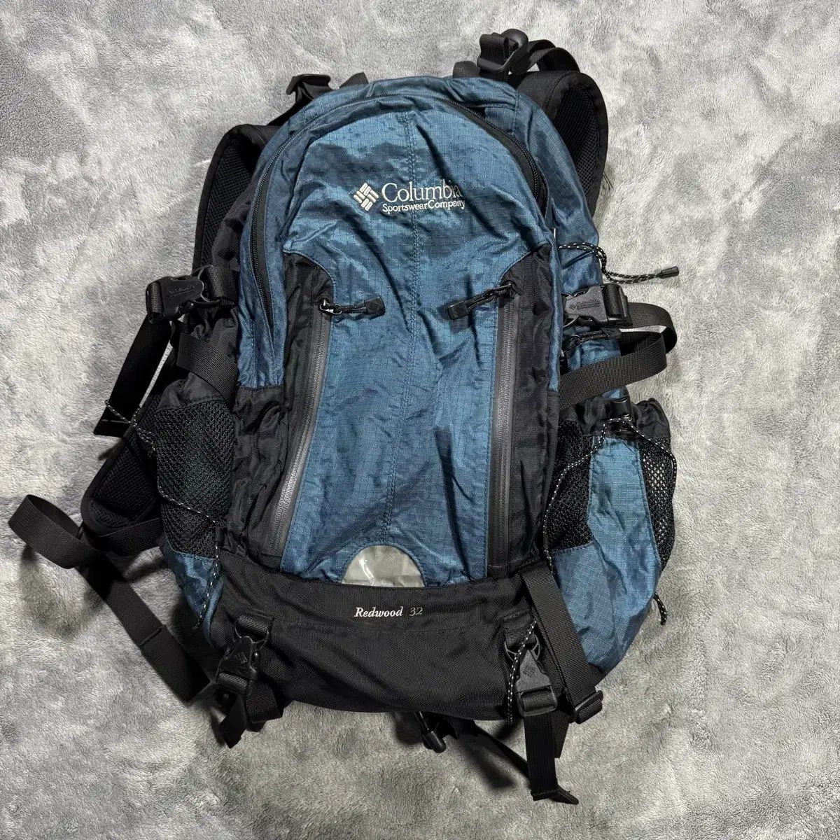 コロンビア Redwood 32 登山バックパック
