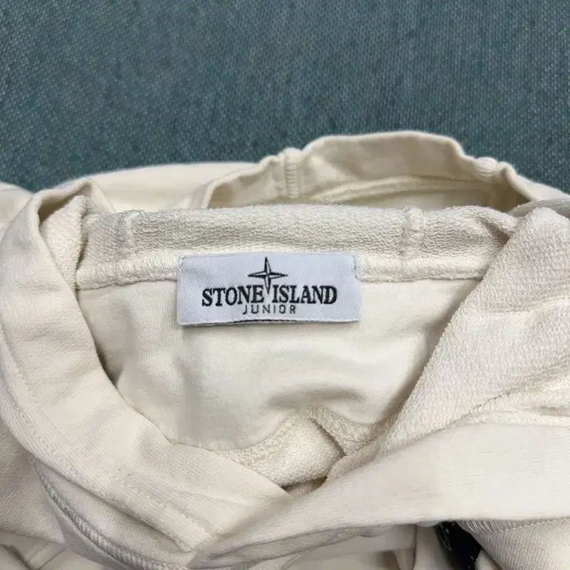 140) ストーンアイランド ジュニア キッズ パッチ フーディー Tシャツ 