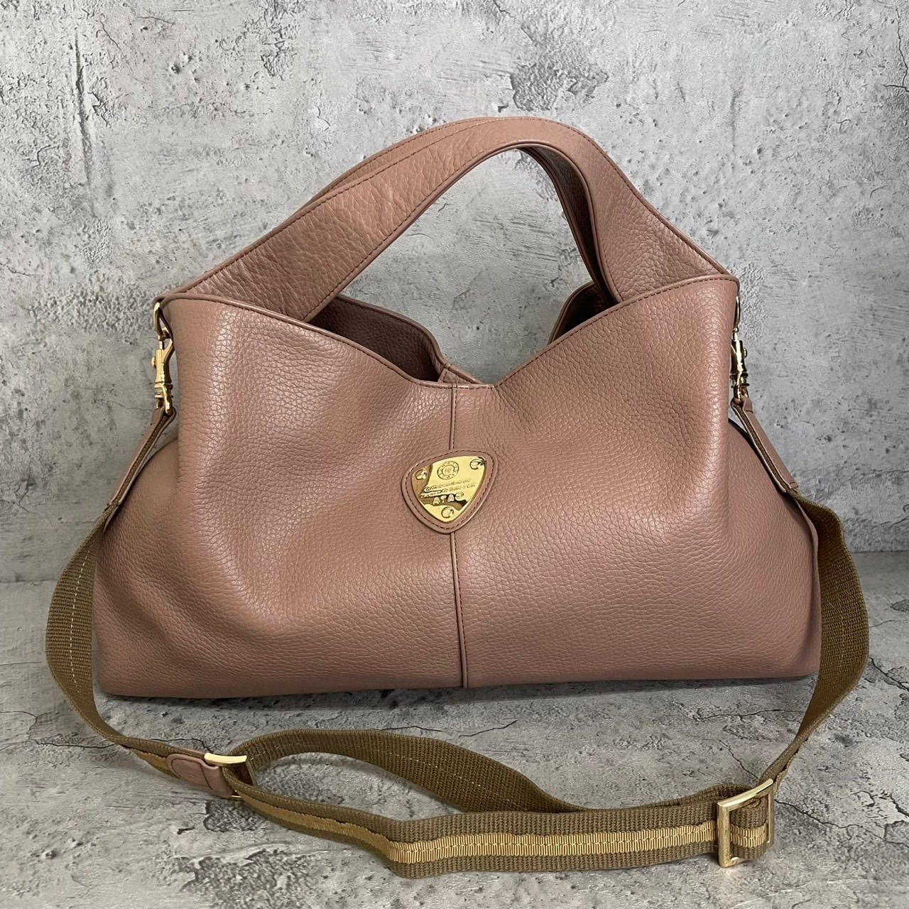 美品 ATAO アタオ 2way ショルダーバッグ エルヴィ アーモンド 