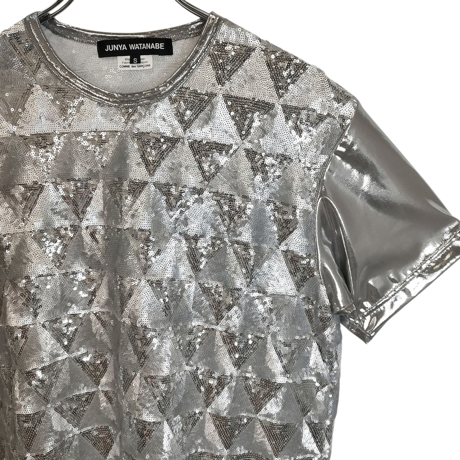 JUNYA WATANABE ジュンヤワタナベ半袖Tスパンコール切り替え JUNYA WATANABE ジュンヤ ワタナベ 25SS スパンコール Tシャツ JO-T007