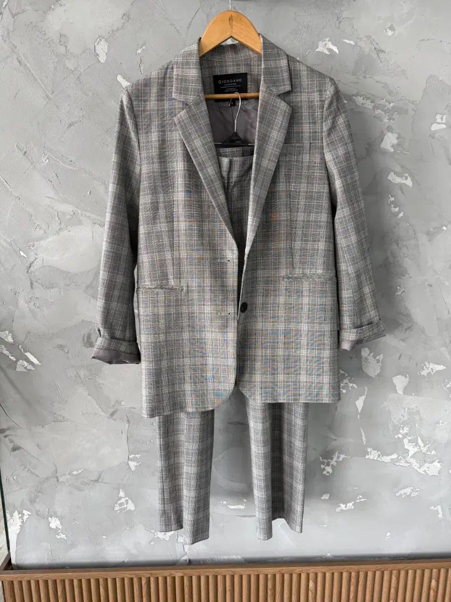 GIORDANO ジョルダーノ チェック レディース スーツ セット S