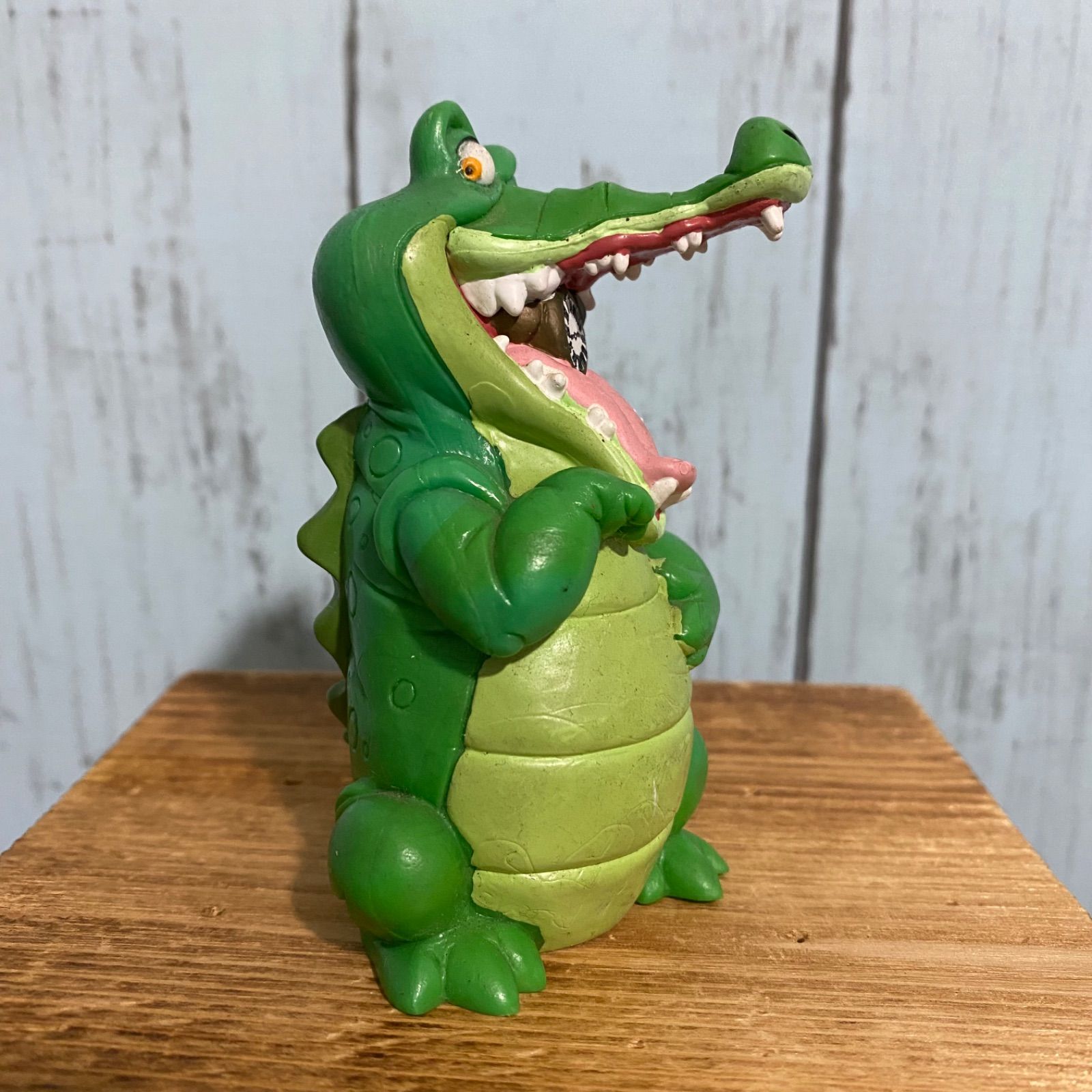 ディズニー Lil classics ピーターパン チクタクワニ フィギュア