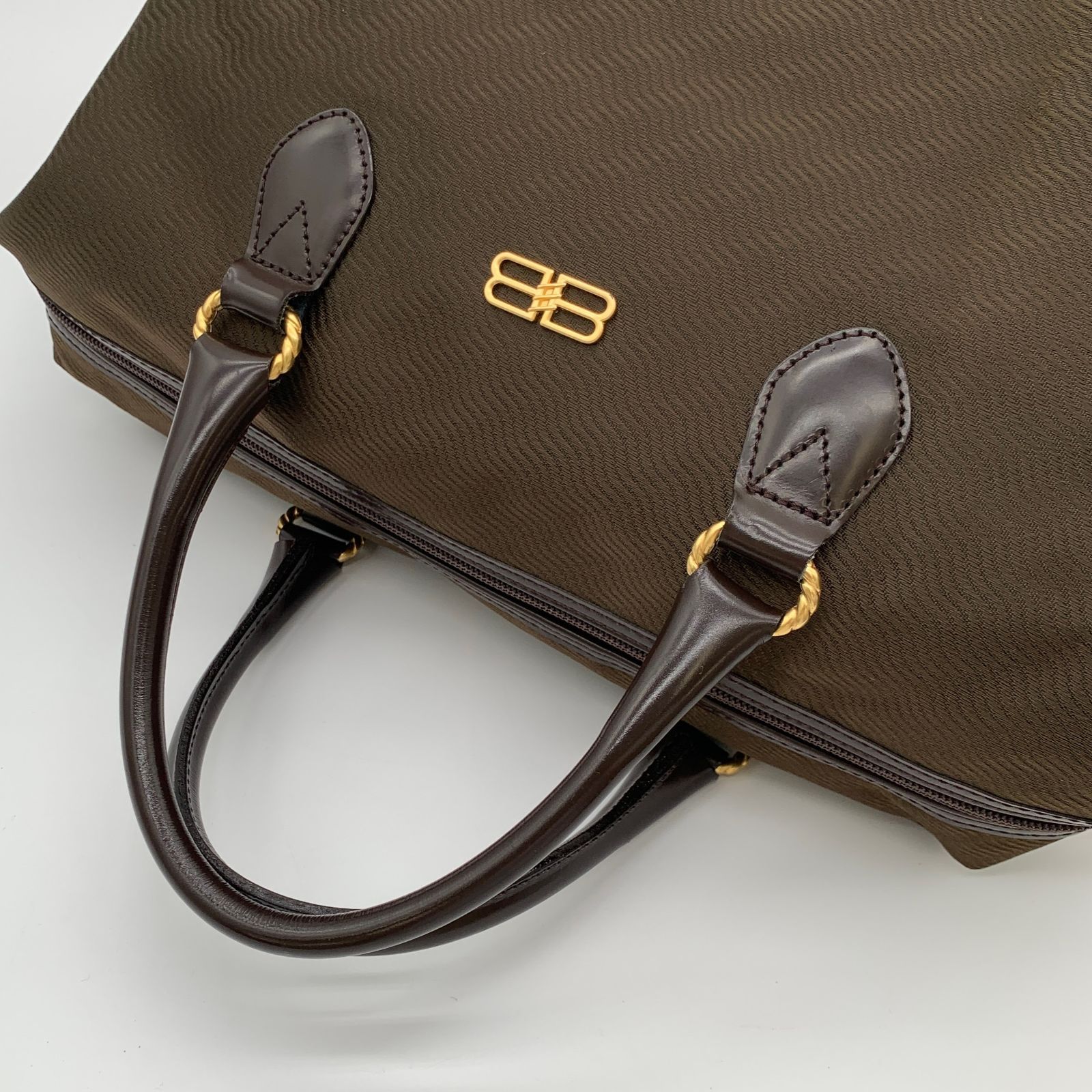 BALENCIAGA バレンシアガ ハンドバッグ ミニボストン - メルカリ
