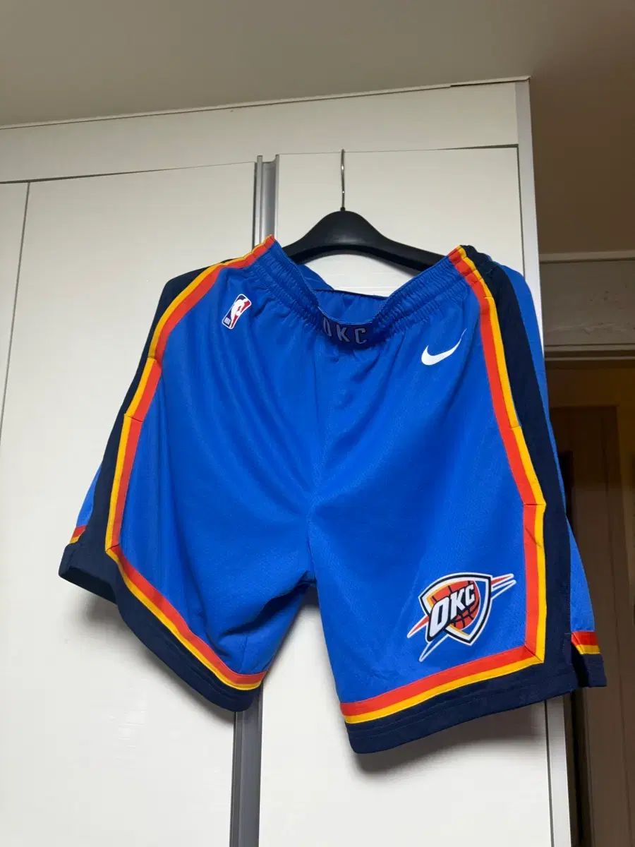 NIKE NBA オクラホマシティ サンダー スウィングマン ホーム ショーツ 17,748円