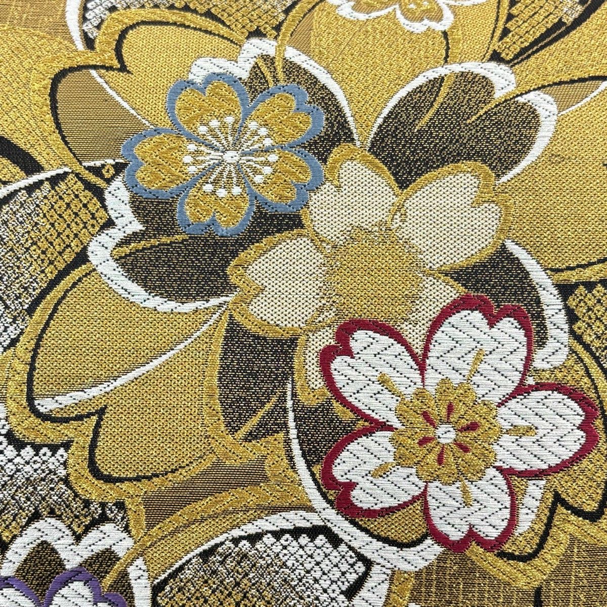 美品】 袋帯 秀品 振袖向き 桜 金糸 唐織 金色 六通 正絹 【中古