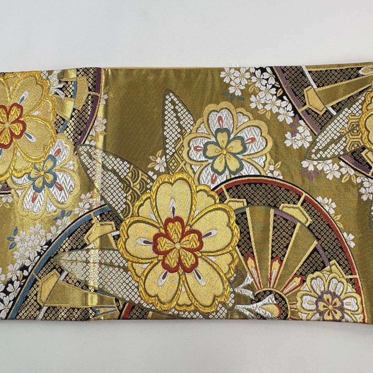 袋帯 秀品 振袖向き 桜 源氏車 金銀糸 箔 金色 六通 正絹 【中古