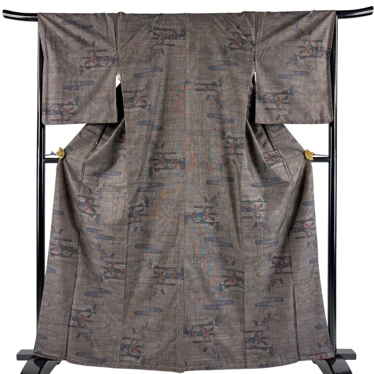 【美品】 紬 身丈163.5cm 裄丈66.5cm M 袷 草花 ヱ霞 焦茶色 正絹 秀品 【中古】