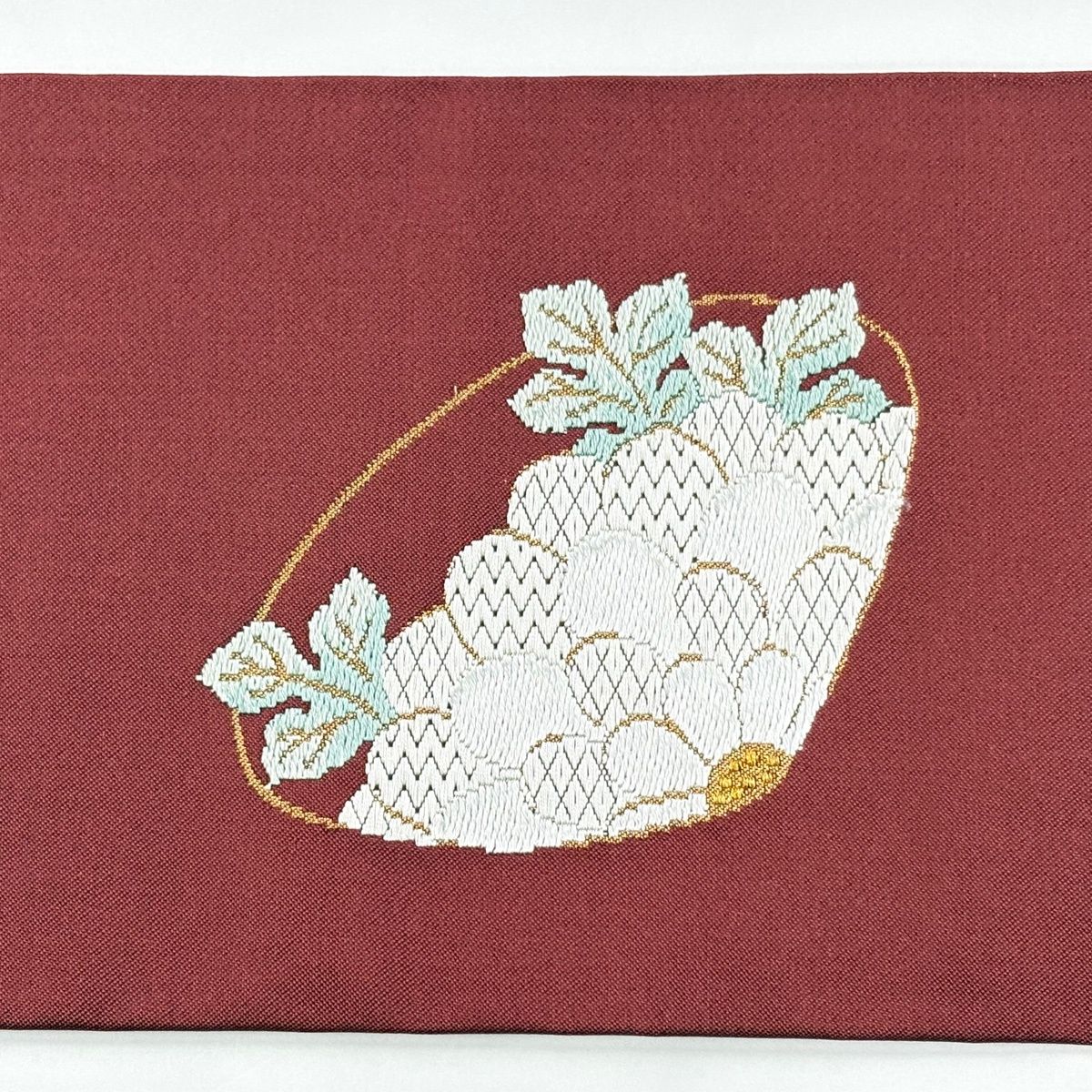 美品】 名古屋帯 優品 貝合わせ 菊 唐織 金糸 えんじ色 正絹 【中古 