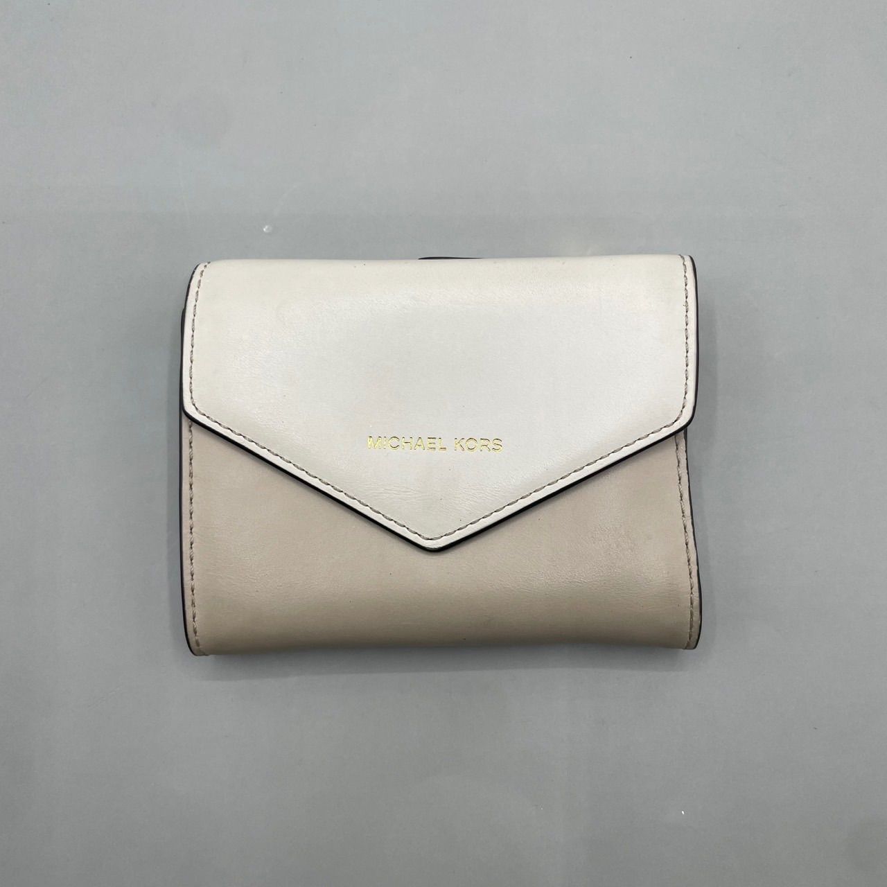 良品 MICHAEL KORS マイケルコース 三つ折り財布 ロゴ レザー バイ