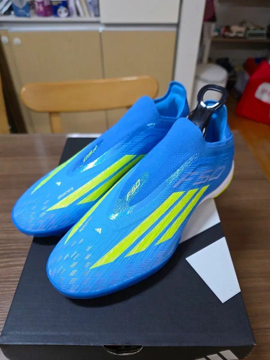 新品 アディダス F50 PRO LL TF 255MM サッカーシューズ