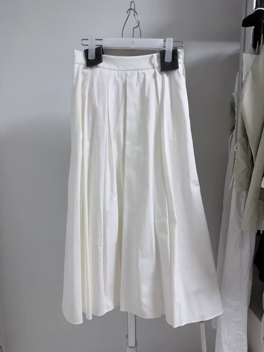 新品 SIE メッシュ コットン プリーツ スカート s