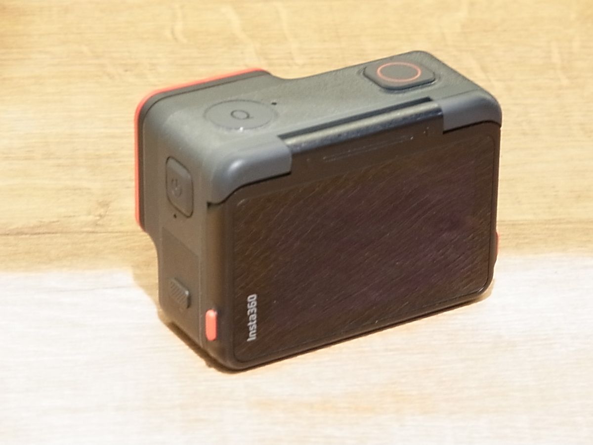 中古】 【美品】 Insta360 Ace（CINSBAXA） - メルカリ