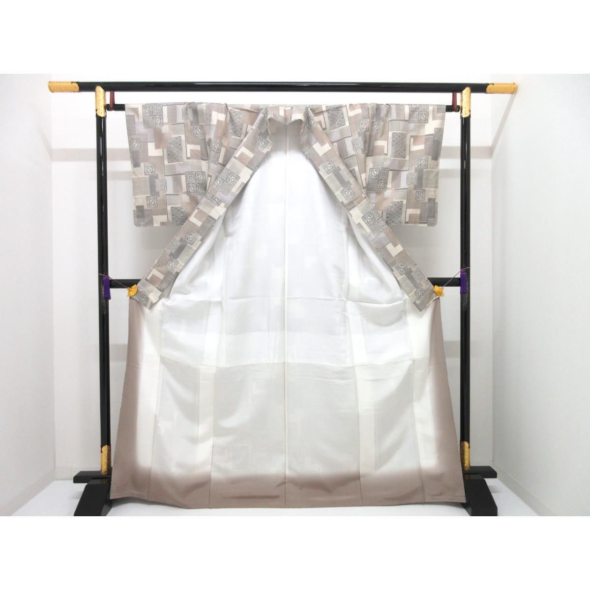 未使用品】紬 【本場大島紬】証紙付 十二マルキ - メルカリ