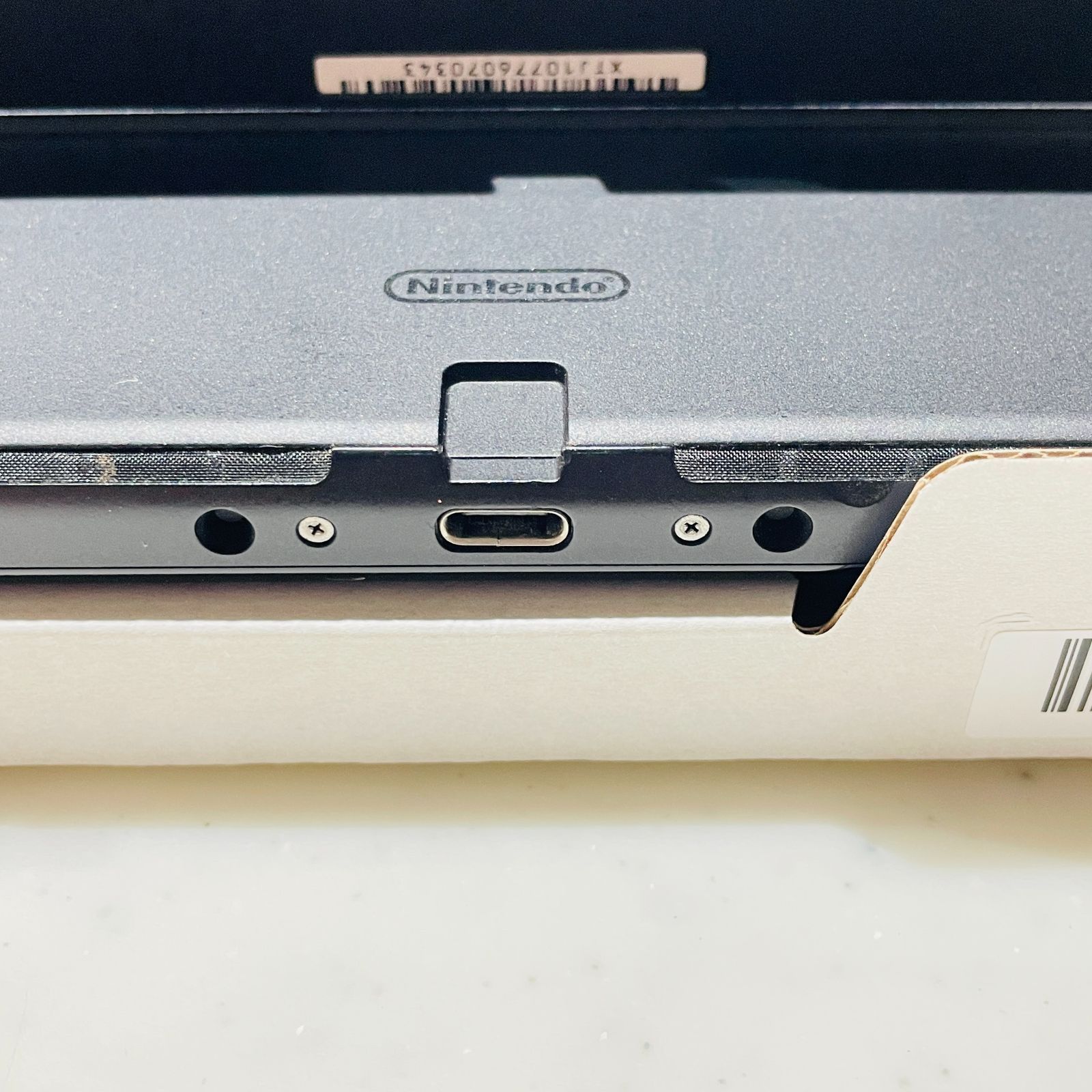 Nintendo Switch 本体 使用感あり 液晶横スレ傷あり】Nintendo Switch 有機ELモデル ホワイト 本体 付属