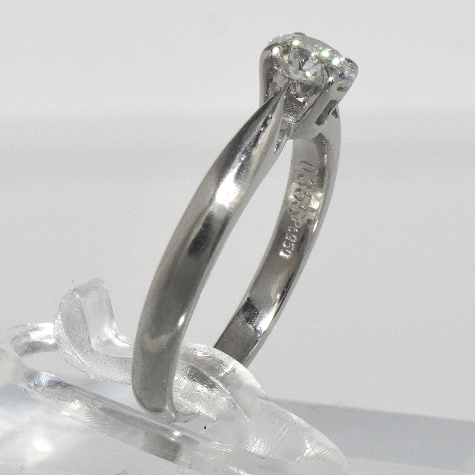 ダイヤ リング ダイヤモンド 一粒 指輪 立爪 プラチナ 7号 0.355ct 