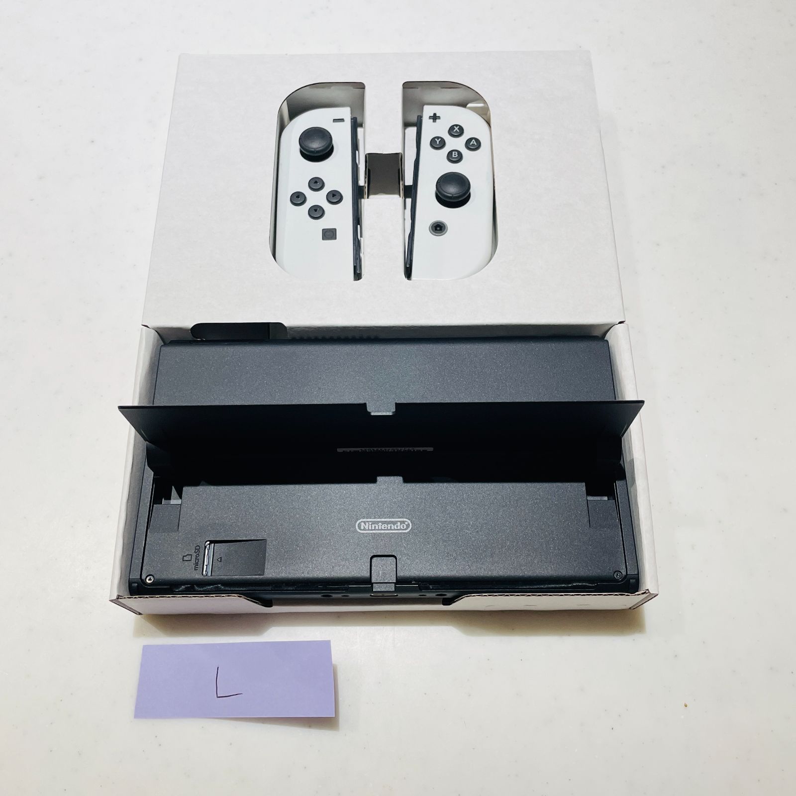 若干スレ傷あり】Nintendo Switch 有機ELモデル ホワイト 本体 付属品