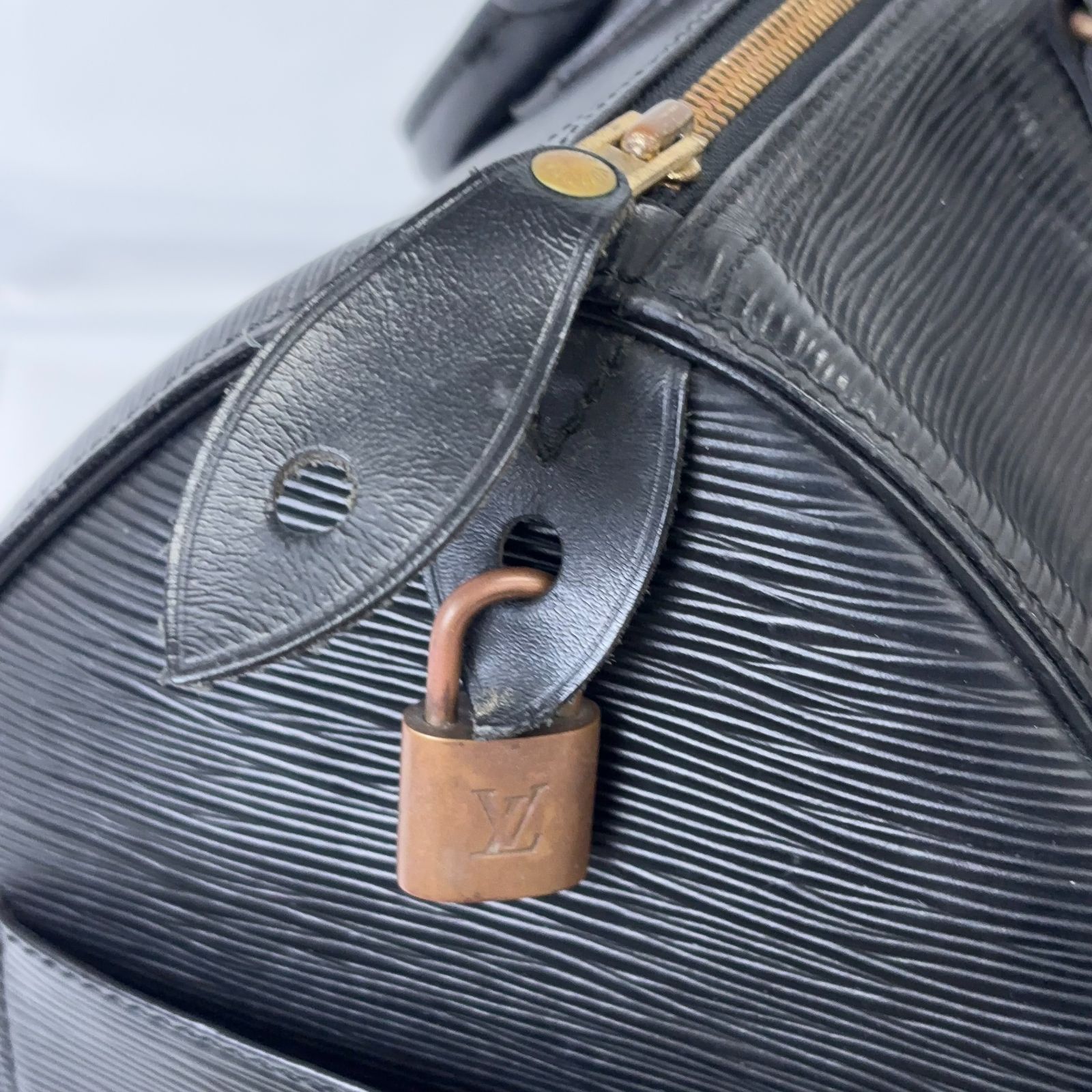 LOUIS VUITTON ルイヴィトン エピ スピーディ35 M42992 黒 ノワール 
